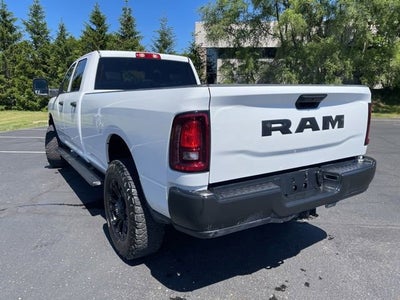 2025 RAM 2500 Tradesman Crew Cab 4x4 8' Box