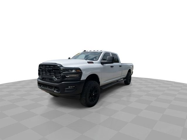 2025 RAM 2500 Tradesman Crew Cab 4x4 8' Box