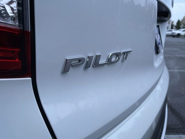 2020 Honda Pilot AWD Black Edition
