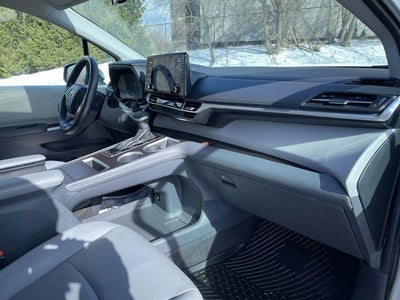 2021 Toyota Sienna XLE