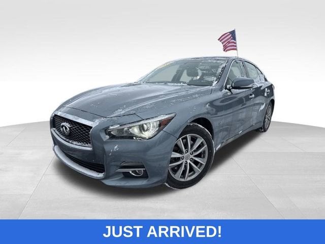 2015 INFINITI Q50 Premium