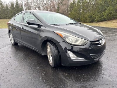 2014 Hyundai ELANTRA SE