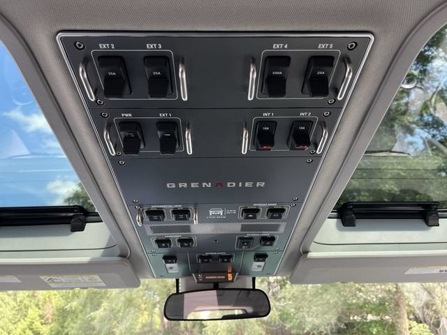 2025 INEOS Grenadier Station Wagon Base
