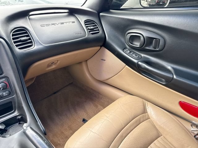 2000 Chevrolet Corvette 2dr Cpe