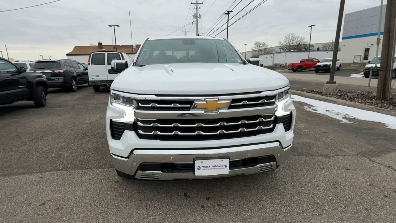 2025 Chevrolet Silverado 1500 LTZ