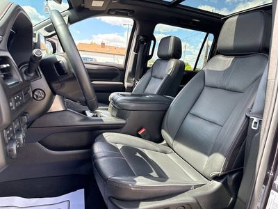 2023 Chevrolet Suburban RST