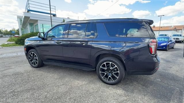 2023 Chevrolet Suburban RST