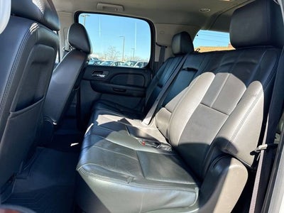 2014 Chevrolet Suburban LT