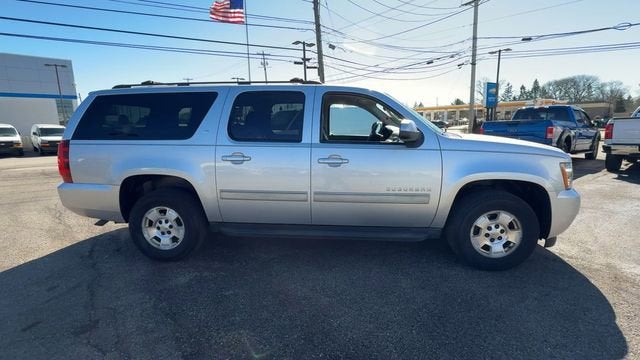 2014 Chevrolet Suburban LT