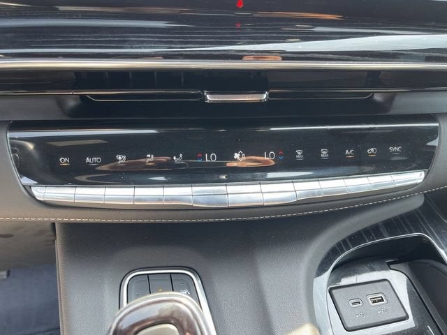 2023 Cadillac Escalade ESV Sport