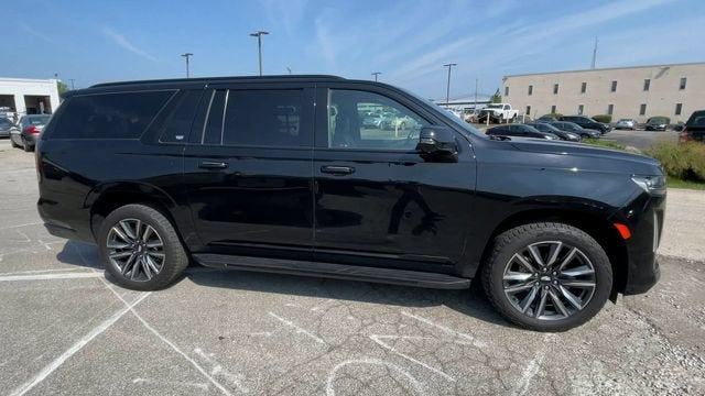 2023 Cadillac Escalade ESV Sport
