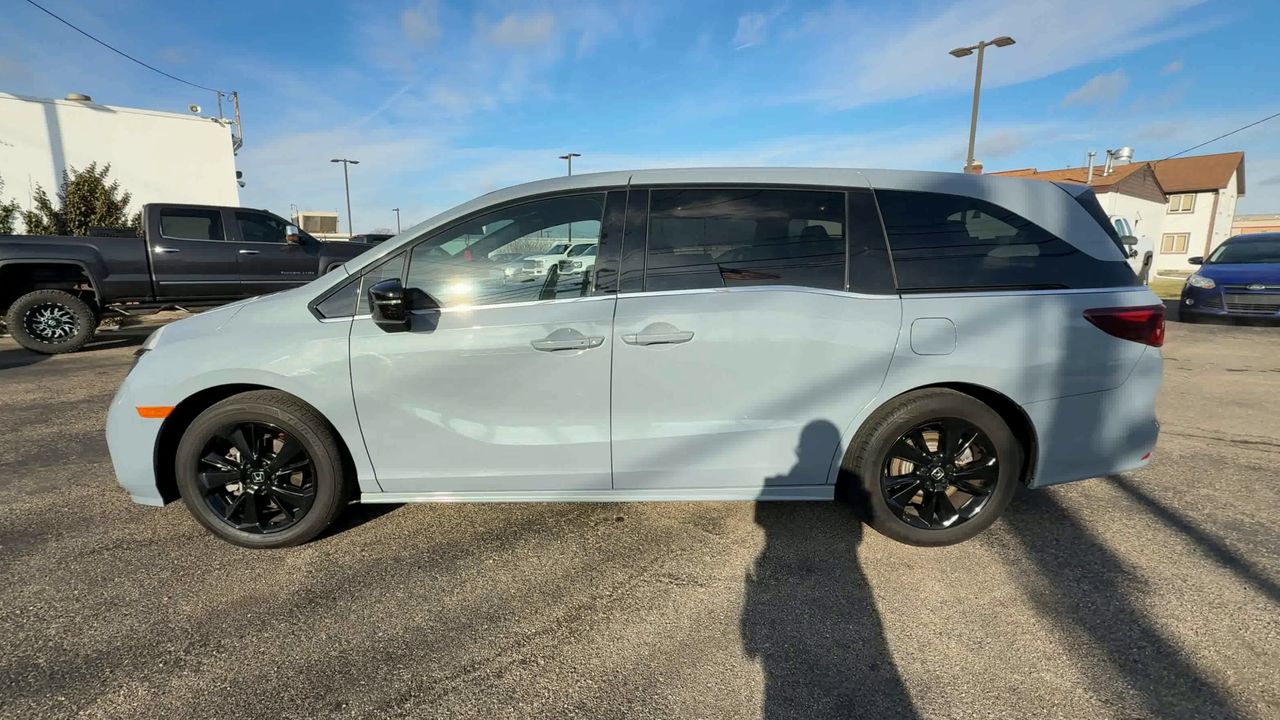 2023 Honda Odyssey Sport