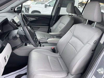 2022 Honda Pilot Touring 7-Passenger