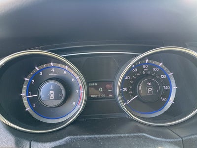 2013 Hyundai SONATA GLS