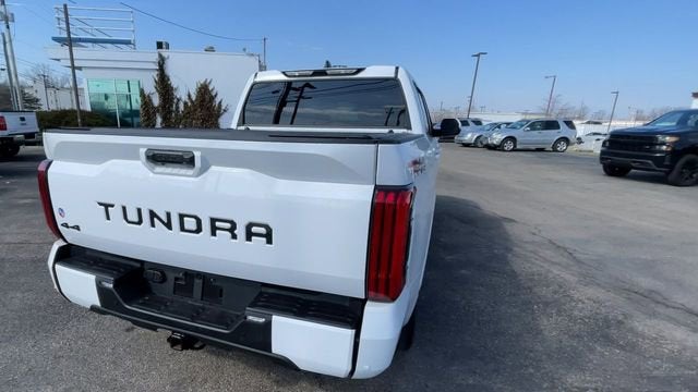 2024 Toyota Tundra 4WD SR5