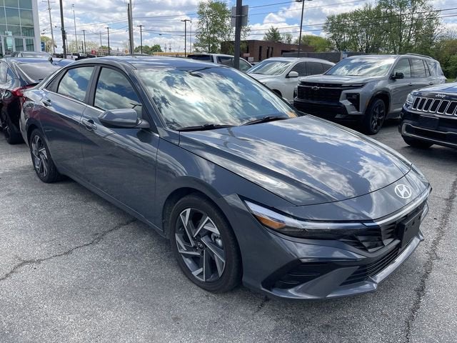2025 Hyundai ELANTRA SEL Convenience