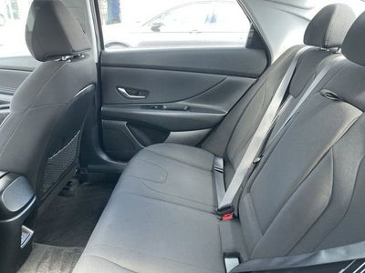 2025 Hyundai ELANTRA SEL Convenience