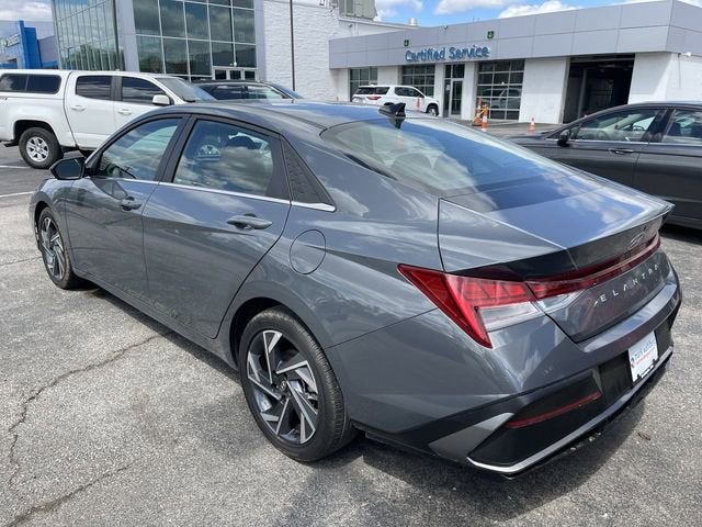2025 Hyundai ELANTRA SEL Convenience