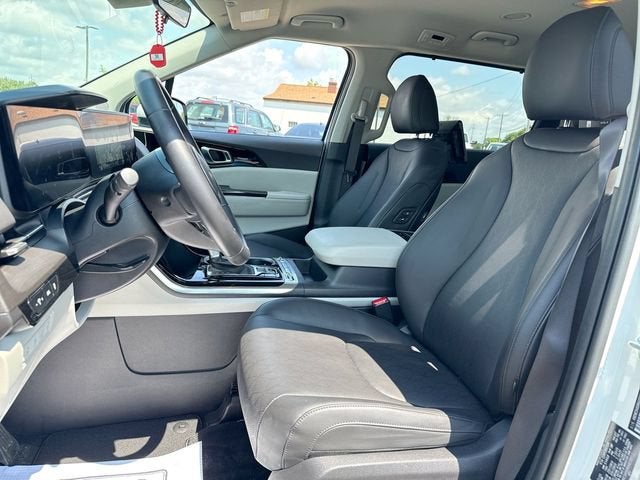 2024 Kia Carnival MPV SX