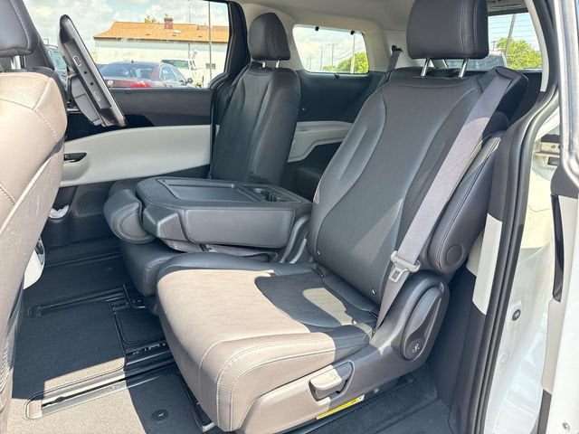 2024 Kia Carnival MPV SX
