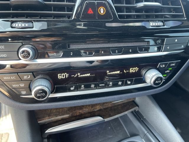 2018 BMW 530i 530i